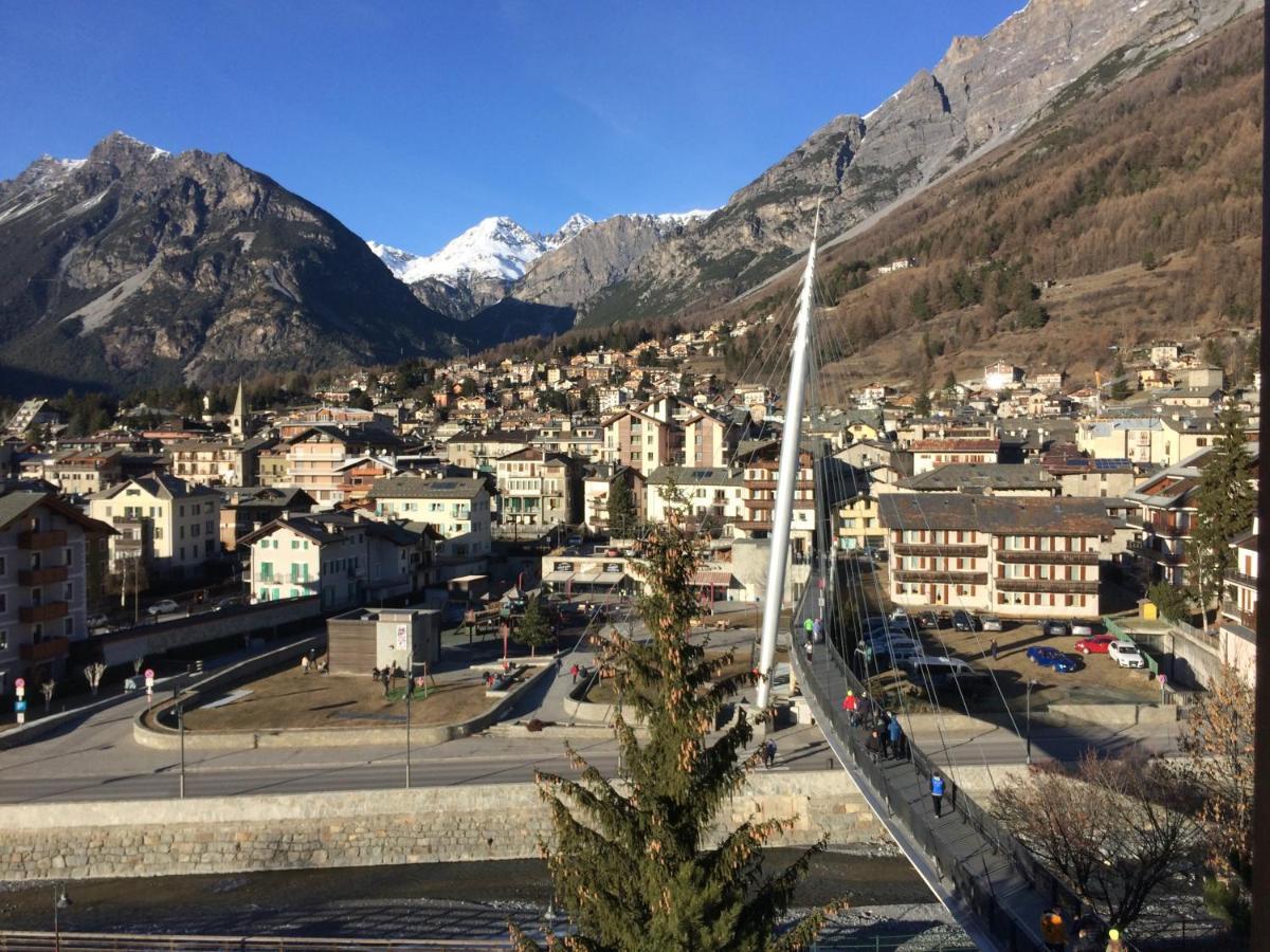 Appartement Pista Stelvio Loft Lumière à Bormio Extérieur photo
